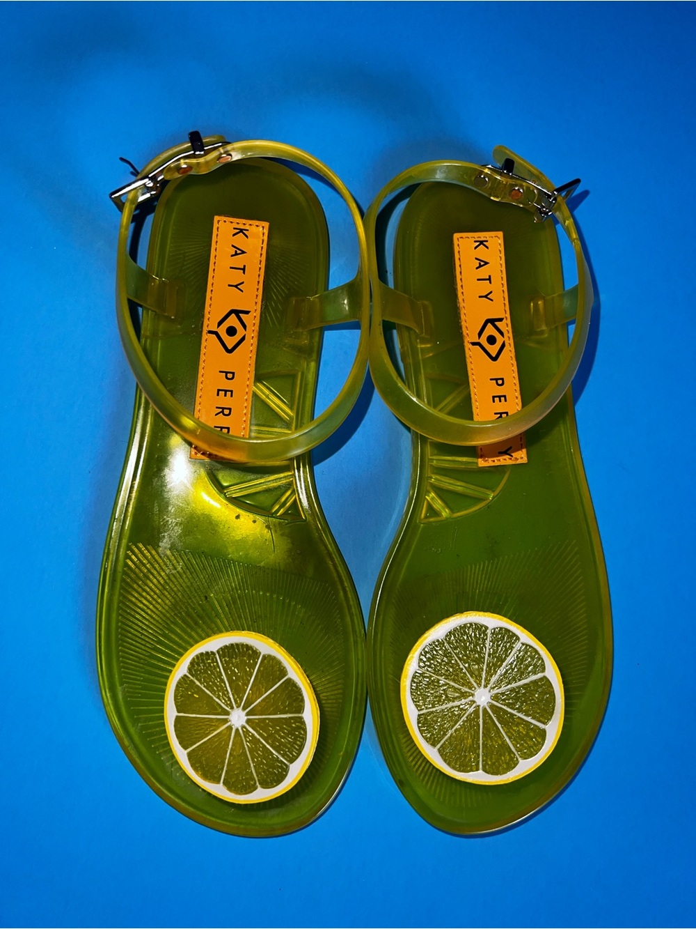 Katy Perry The Geli sandals in yellow Lemon Charm on toe strap - Picture 4 of 4